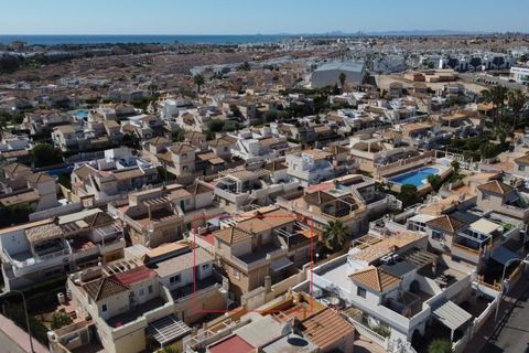Duplex i Torrevieja, Alicante, Torrevieja - € 198.995 | Ref: MLSC8241850 - foto 6