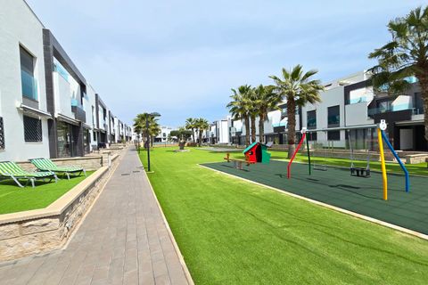 Apartament a Punta Prima, Alicante, Punta Prima - € 259.900 | Ref: V-55779 - foto 24
