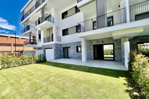Leilighet i Estepona, Malaga, Estepona - € 590 000 | Ref: DirectIsidoraLiving - foto 2