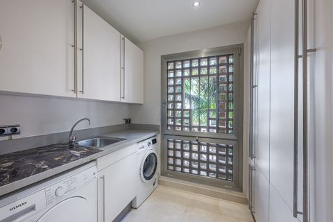 Leilighet i Marbella, Malaga, Marbella - € 1 099 000 | Ref: R5353435 - foto 32