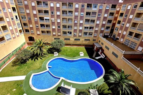 Leilighet i Torrevieja, Alicante, Torrevieja - € 126 990 | Ref: ER2-03926/866 - foto 1