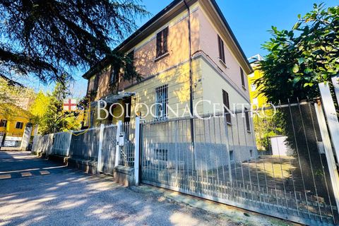 Villa a Bologna, Bologna, Bologna - € 790.000 | Ref: CE956 - foto 2