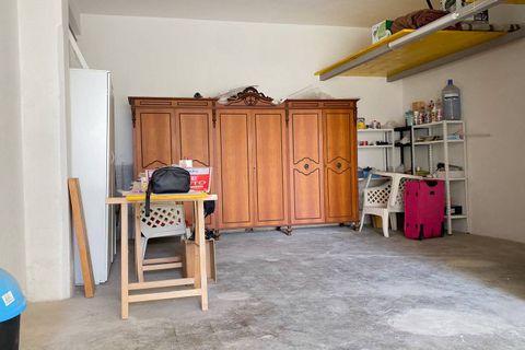 Parkeringsplads i Manfredonia, Foggia, Manfredonia - € 55.000 | Ref: VIA GIUSEPPE DI VITTORIO - foto 5