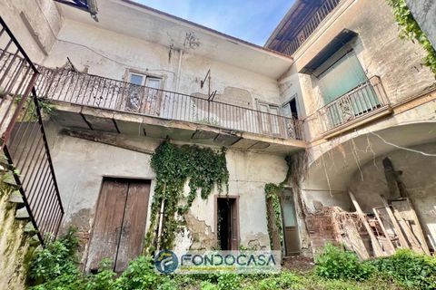 Villa i Sant'Antimo, Naples, Sant'Antimo - € 145.000 | Ref: Via Sant'Anna Palazzo - foto 3
