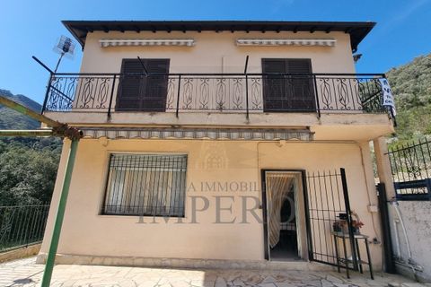 Villa i Airole, Imperia, Airole - € 250.000 | Ref: 23832 - foto 23