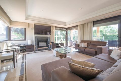 Villa a Sitges, Barcelona, Sitges - € 12.000/mes | Ref: 1075_D - foto 4