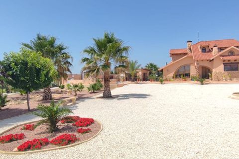 Villa i Pinoso, Alicante, Pinoso - € 499.995 | Ref: GM7258 - foto 6