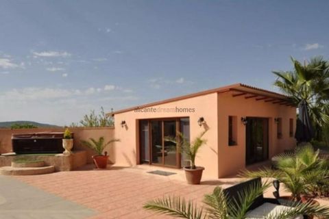Villa i Pinoso, Alicante, Pinoso - € 499.995 | Ref: GM7258 - foto 43