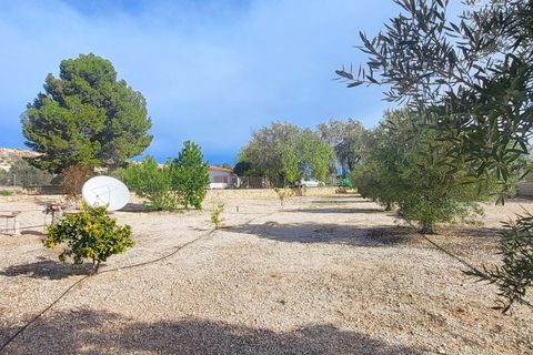 Landejendom i Monovar, Alicante, Monovar - € 115.000 | Ref: LJ2496 - foto 8