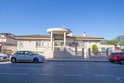 Casa de pueblo en Redovan, Alicante, Redovan - € 240.000 | Ref: RED PLs - photo 1