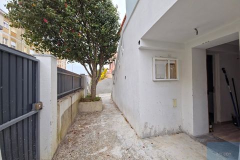 Villa i Cacem, Lisbon, Cacem - € 565.000 | Ref: MORMB051 - foto 40