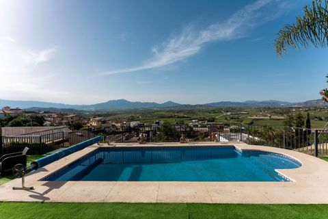 Villa i Coin, Malaga, Coin - € 549.999 | Ref: R5354557 - foto 3