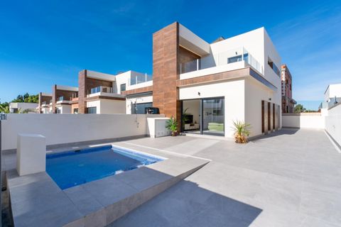 Villa a Daya Nueva, Alicante, Daya Nueva - € 317.000 | Ref: 666-LG - foto 2
