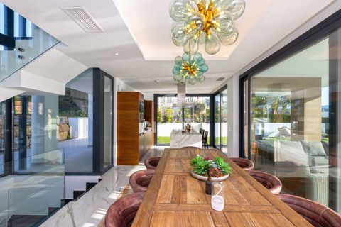 Villa i Estepona, Malaga, Estepona - € 1.440.000 | Ref: 220842 - foto 6