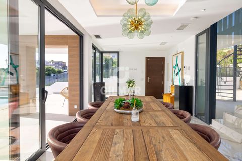 Villa i Estepona, Malaga, Estepona - € 1.440.000 | Ref: 220842 - foto 10