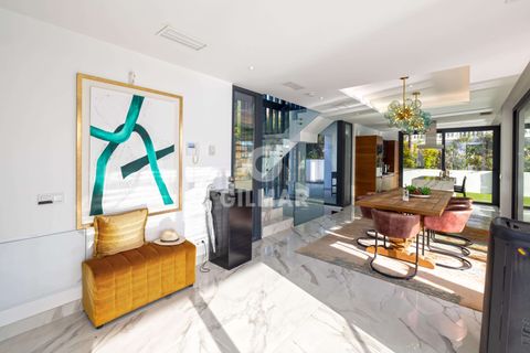 Villa i Estepona, Malaga, Estepona - € 1.440.000 | Ref: 220842 - foto 15