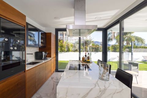 Villa i Estepona, Malaga, Estepona - € 1.440.000 | Ref: 220842 - foto 21