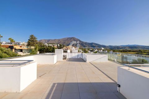 Villa i Estepona, Malaga, Estepona - € 1.440.000 | Ref: 220842 - foto 46