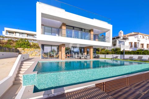 Villa i Estepona, Malaga, Estepona - € 1.440.000 | Ref: 220842 - foto 49