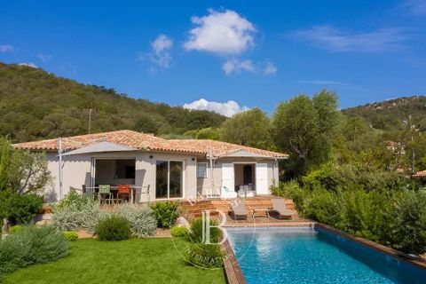 Villa a Porto-Vecchio, Corse-du-Sud, Porto-Vecchio - € 980.000 | Ref: RV2072 - foto 11