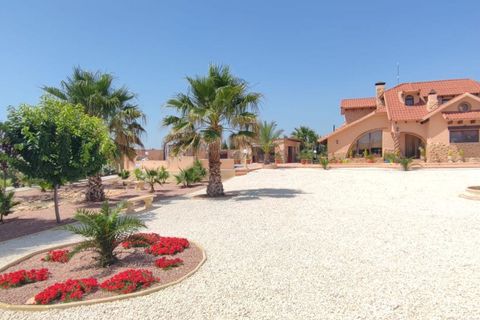 Villa i Pinoso, Alicante, Pinoso - € 499.995 | Ref: GM7258 - foto 6