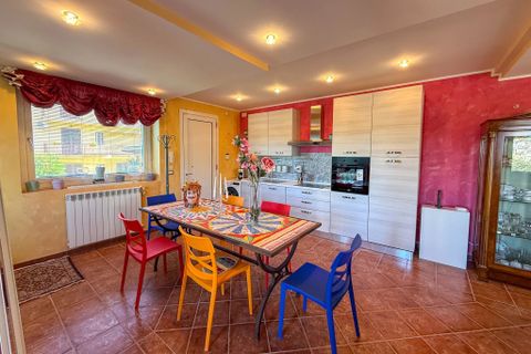 Villa i Casteldaccia, Palermo, Casteldaccia - € 350.000 | Ref: Casa Enza - Casteldaccia - foto 26