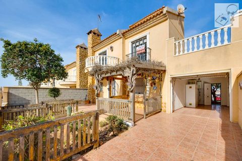 Villa Torrevieja, Alicante - foto 1