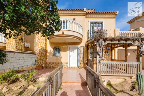 Villa a Torrevieja, Alicante, Torrevieja - € 289.000 | Ref: M-5538 - foto 8