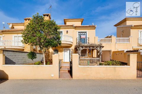 Villa a Torrevieja, Alicante, Torrevieja - € 289.000 | Ref: M-5538 - foto 10