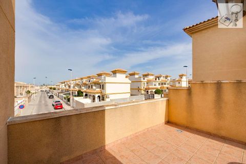 Villa a Torrevieja, Alicante, Torrevieja - € 289.000 | Ref: M-5538 - foto 40