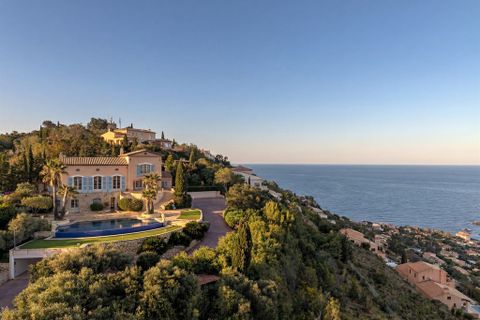 Villa i Saint-Raphael, Var, Saint-Raphael - € 3 600 000 | Ref: HH-16129276 - foto 2