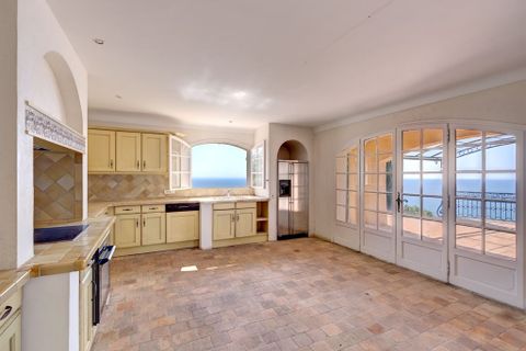 Villa i Saint-Raphael, Var, Saint-Raphael - € 3 600 000 | Ref: HH-16129276 - foto 16