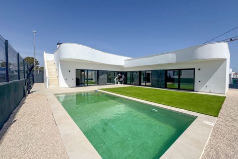 Villa i Rojales, Alicante, Rojales - € 550.000 | Ref: LUX0063-D - foto 2