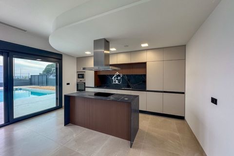 Villa i Rojales, Alicante, Rojales - € 550.000 | Ref: LUX0063-D - foto 12