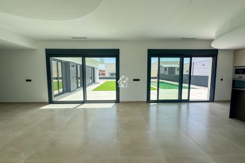 Villa i Algorfa, Alicante, Algorfa - € 675 000 | Ref: LUX0044 - foto 18