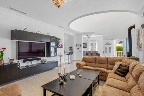 Villa a Ciudad Quesada, Alicante, Ciudad Quesada - € 599.000 | Ref: 200-4715 - foto 3