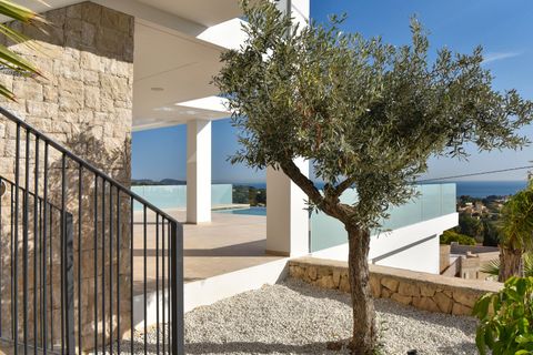 Villa en Calpe, Alicante, Calpe - € 1.985.000 | Ref: 32198 - photo 1