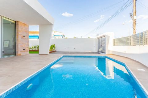 Villa i Torrevieja, Alicante, Torrevieja - € 700.000 | Ref: 32092 - foto 5