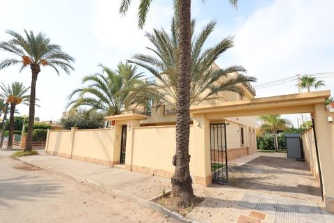 Villa en Cabo Roig, Alicante, Cabo Roig - € 990.000 | Ref: 31223 - photo 33