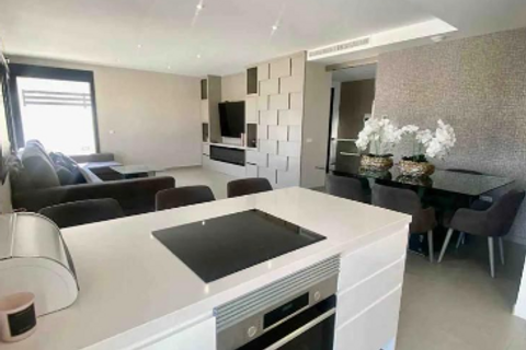 Villa en Torrevieja, Alicante, Torrevieja - € 999.999 | Ref: 31187 - photo 7