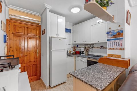Lejlighed i Torrevieja, Alicante, Torrevieja - € 111.500 | Ref: 31108 - foto 3