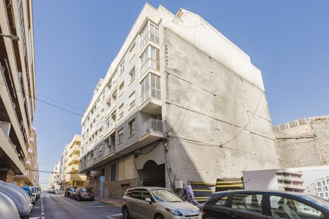 Apartamento en Torrevieja, Alicante, Torrevieja - € 154.000 | Ref: 31057 - photo 37