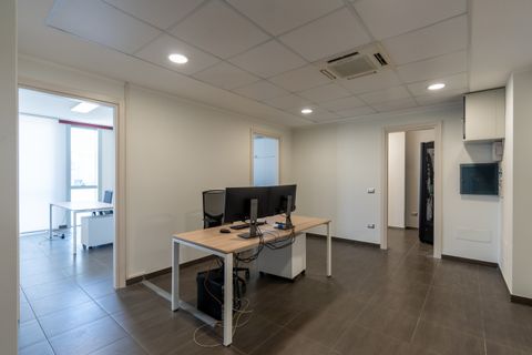 Erhvervsejendom i Lecce, Lecce, Lecce - € 450.000 | Ref: 450DEPIETRO - foto 3