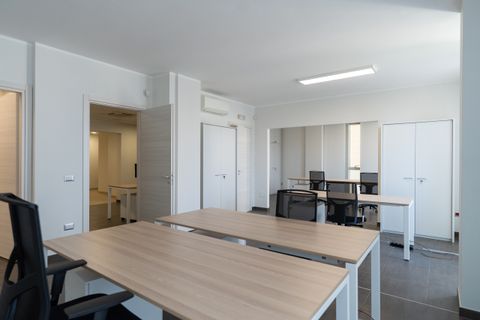 Erhvervsejendom i Lecce, Lecce, Lecce - € 450.000 | Ref: 450DEPIETRO - foto 12