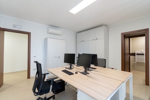 Erhvervsejendom i Lecce, Lecce, Lecce - € 450.000 | Ref: 450DEPIETRO - foto 23