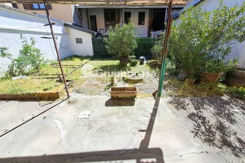 Villa a Magenta, Milan, Magenta - € 215.000 | Ref: Cortile indipendente con due appartamenti via Leopardi 37, Magenta - foto 20