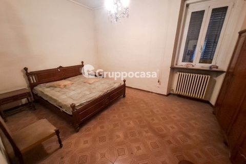 Villa a Magenta, Milan, Magenta - € 215.000 | Ref: Cortile indipendente con due appartamenti via Leopardi 37, Magenta - foto 26