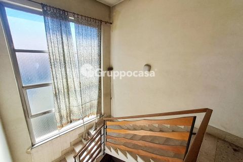 Villa a Magenta, Milan, Magenta - € 215.000 | Ref: Cortile indipendente con due appartamenti via Leopardi 37, Magenta - foto 30