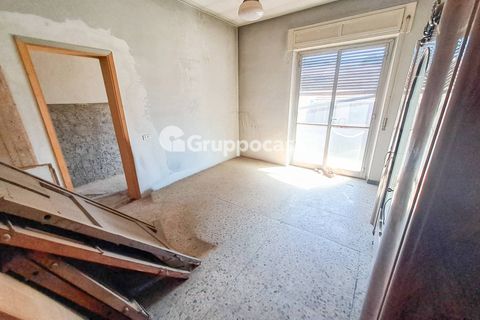 Villa a Magenta, Milan, Magenta - € 215.000 | Ref: Cortile indipendente con due appartamenti via Leopardi 37, Magenta - foto 37