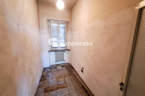 Villa a Magenta, Milan, Magenta - € 215.000 | Ref: Cortile indipendente con due appartamenti via Leopardi 37, Magenta - foto 42